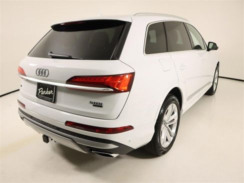 Certified 2025 Audi Q7 3.0T Premium Plus w/ Premium Plus Package image 5