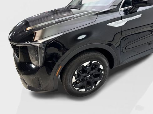 Used 2025 Kia Sorento S w/ Panoramic Sunroof Package FWD image 18