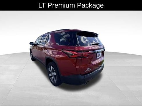 Certified 2023 Chevrolet Traverse LT w/ LT Premium Package FWD image 5