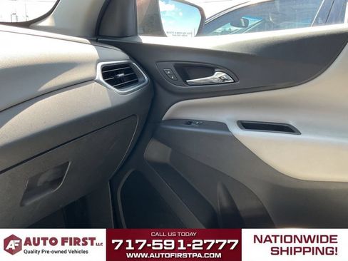 Used 2020 Chevrolet Equinox LS w/ LS Convenience Package AWD/4WD image 24