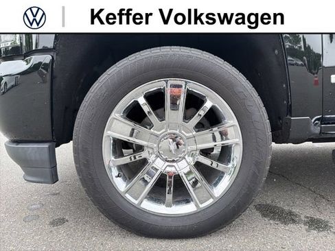 Used 2018 Chevrolet Silverado 1500 High Country AWD/4WD image 11