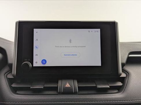 Used 2024 Toyota RAV4 LE image 29