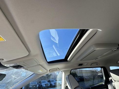 New 2026 Honda Odyssey Touring image 13