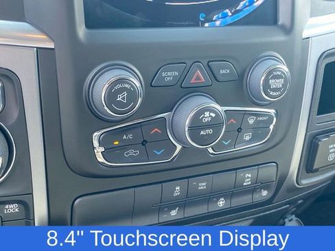 Used 2022 RAM 1500 Classic SLT w/ Electronics Group AWD/4WD image 33