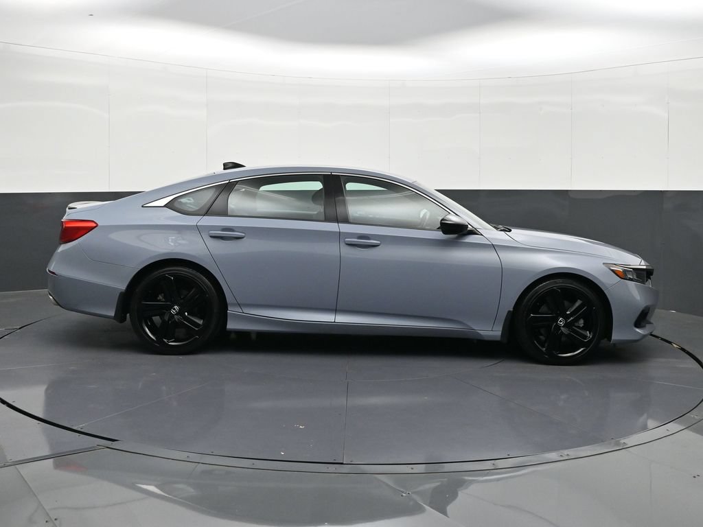 Used 2022 Honda Accord Sport image 6