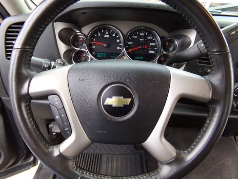 Used 2010 Chevrolet Silverado 1500 LT w/ Power Pack Plus image 36