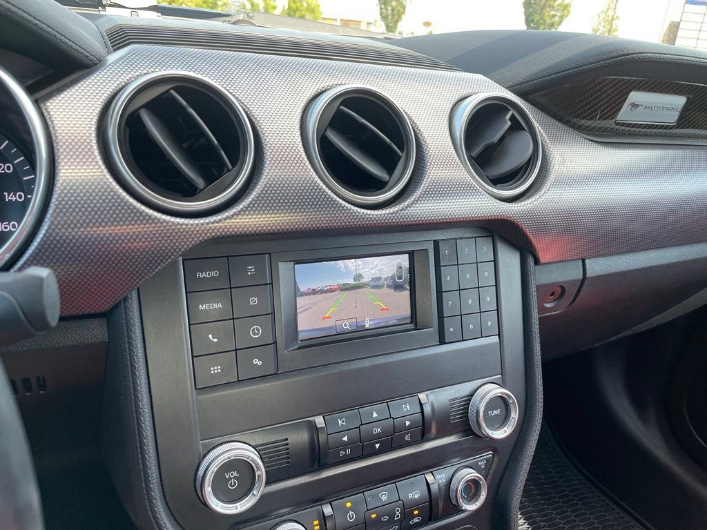 Used 2019 Ford Mustang GT RWD image 16