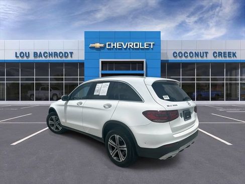 Used 2022 Mercedes-Benz GLC 300 4MATIC w/ Multimedia Package Lite image 6