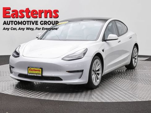 Used 2021 Tesla Model 3 Long Range AWD/4WD image 1