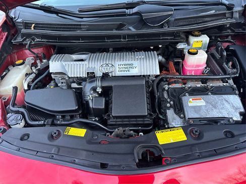 Used 2010 Toyota Prius Five image 21