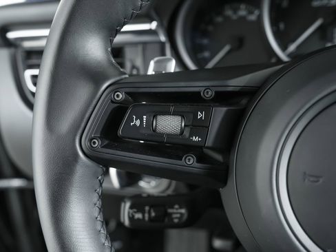 Used 2024 Porsche Macan GTS image 32