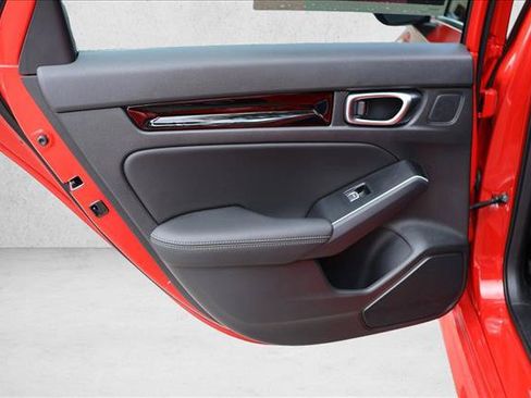 Used 2025 Honda Civic Sport Touring image 22
