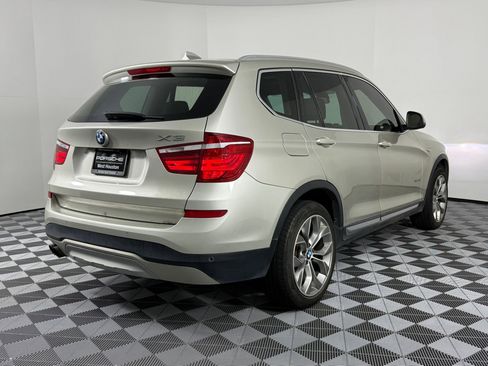 Used 2017 BMW X3 xDrive28i image 9