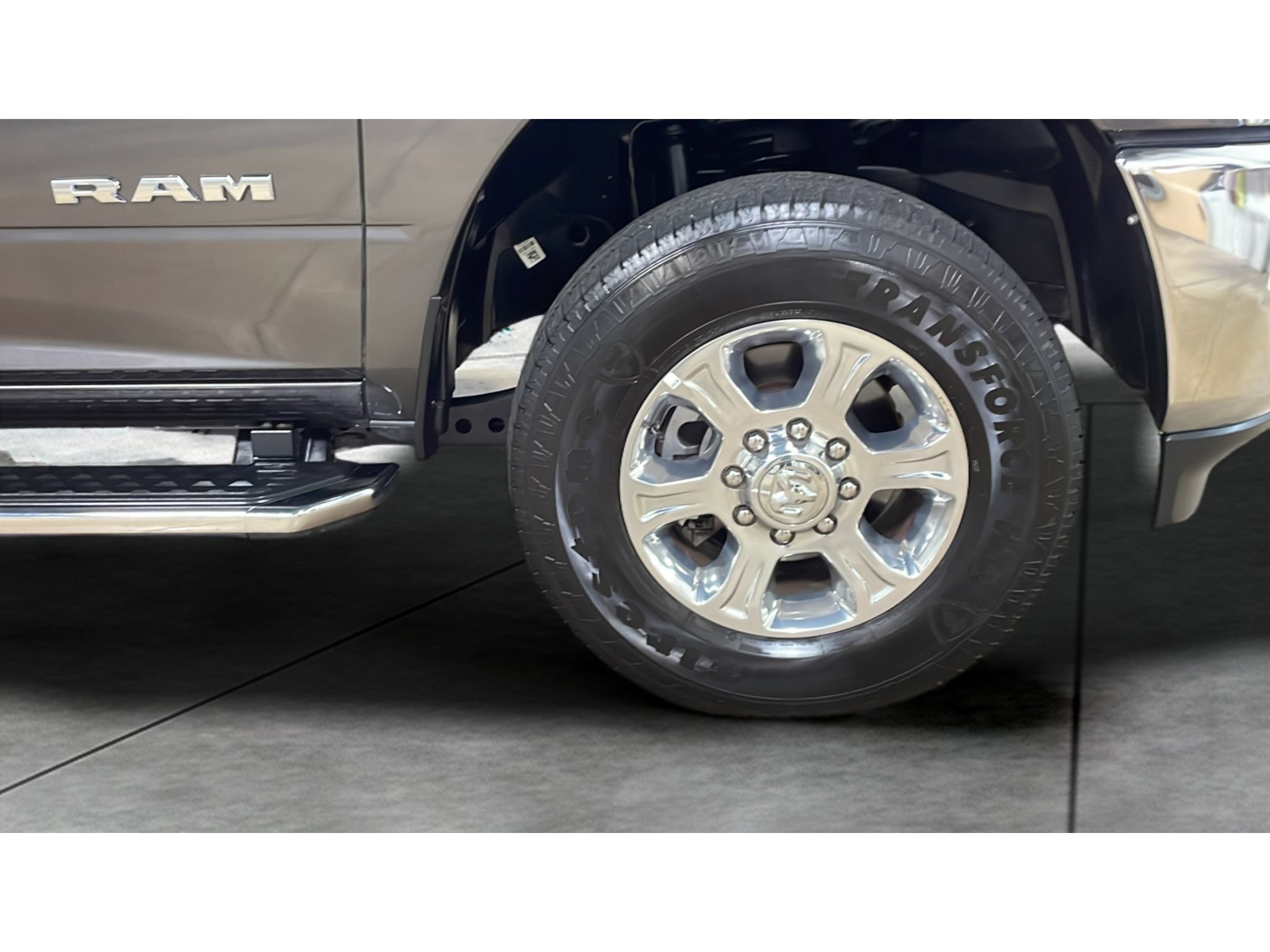 Used 2026 RAM 2500 Big Horn AWD/4WD image 18