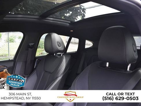Used 2024 BMW X4 xDrive30i AWD/4WD image 7