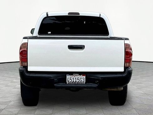 Used 2013 Toyota Tacoma PreRunner RWD image 5