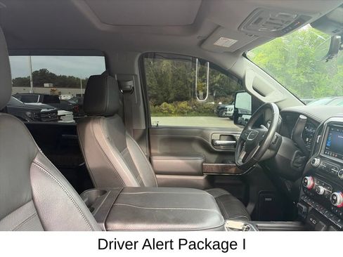 Used 2023 GMC Sierra 2500 Denali w/ Denali Ultimate Package AWD/4WD image 15