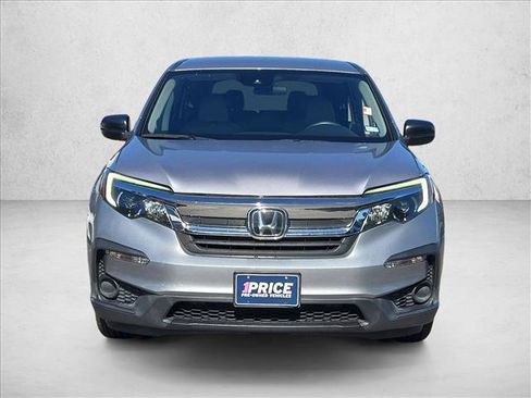 Used 2020 Honda Pilot LX image 2