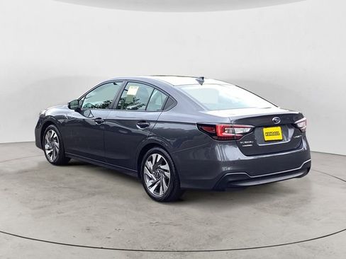 Used 2025 Subaru Legacy Limited image 3