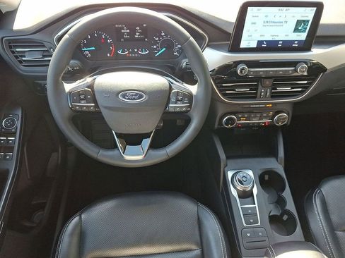 Used 2022 Ford Escape SEL AWD/4WD image 27