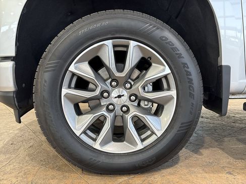 Used 2021 Chevrolet Silverado 1500 RST RWD image 10