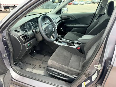 Used 2013 Honda Accord EX image 10
