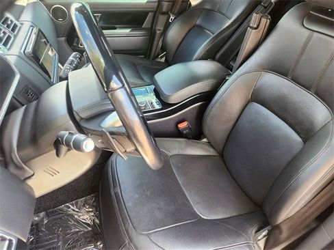 Used 2022 Land Rover Range Rover Westminster Edition image 6