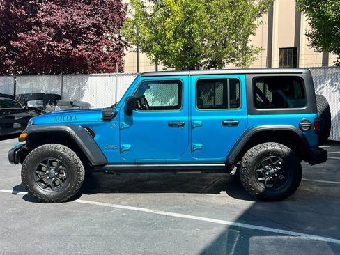 Used 2024 Jeep Wrangler Unlimited image 4