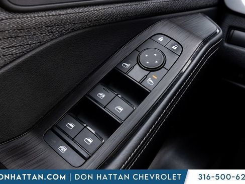 Used 2023 Nissan Rogue SV AWD/4WD image 11