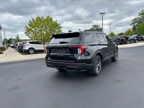 New 2027 Ford Explorer ST-Line w/ Premium Package AWD/4WD image 6