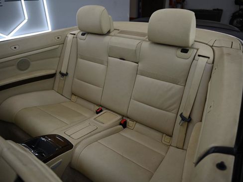 Used 2012 BMW 328i Convertible RWD image 33