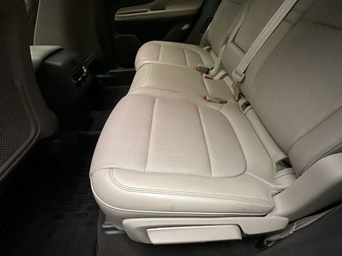 Used 2021 Lincoln Corsair AWD w/ Sport Package image 16