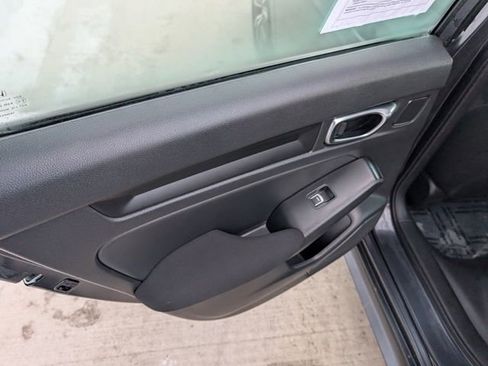 Used 2023 Honda Civic EX image 22