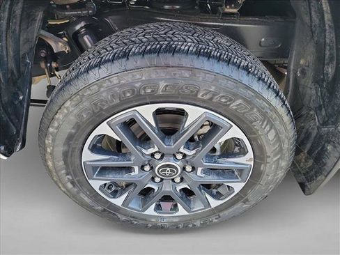 Used 2024 Toyota Tundra Limited image 12