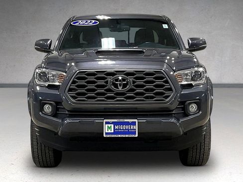 Used 2022 Toyota Tacoma TRD Sport AWD/4WD image 2