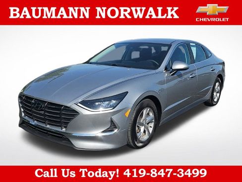 Used 2022 Hyundai Sonata SE w/ Cargo Package FWD image 10