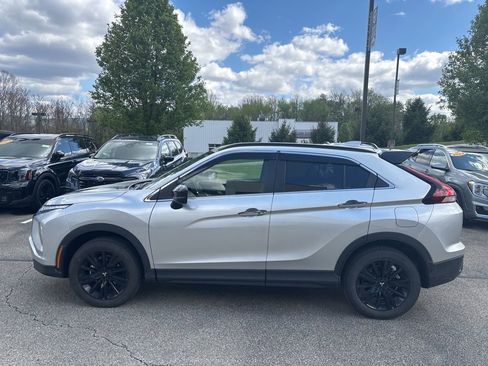 Used 2025 Mitsubishi Eclipse Cross AWD image 4