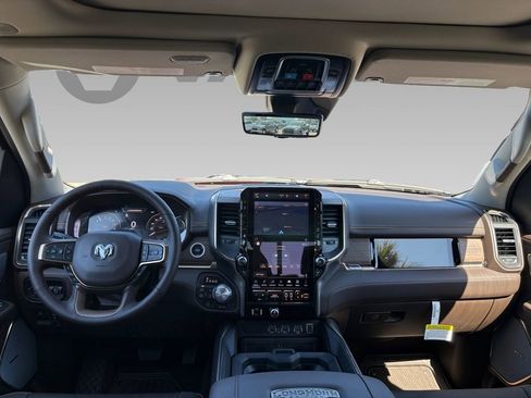 New 2026 RAM 1500 Limited w/ Trailer Tow Group image 3