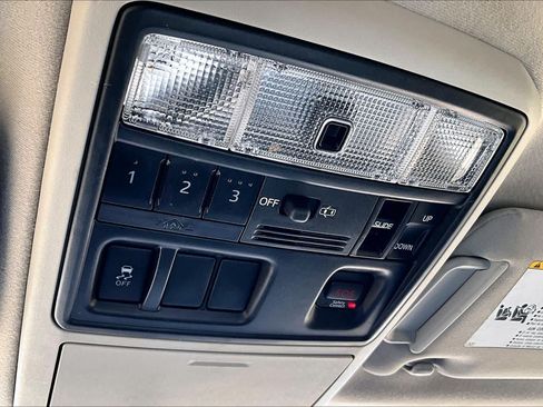 Used 2019 Toyota 4Runner Limited RWD image 26