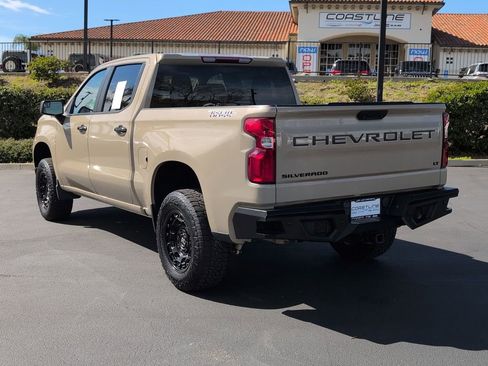 Used 2023 Chevrolet Silverado 1500 LT Trail Boss w/ Protection Package image 7