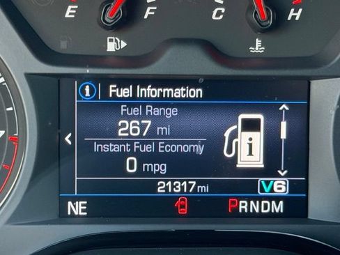 Used 2024 Chevrolet Camaro LT RWD image 15