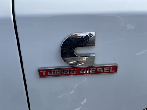Used 2024 RAM 3500 Big Horn AWD/4WD image 31