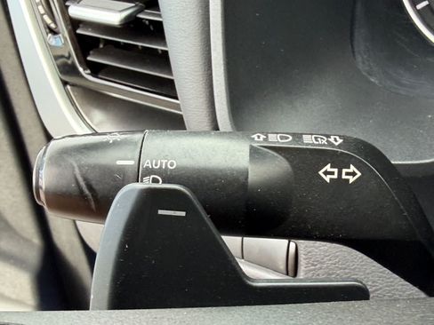 Certified 2022 Nissan Rogue SV FWD image 20