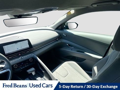 Used 2024 Hyundai Elantra SEL FWD image 30