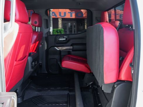 Used 2021 Chevrolet Silverado 1500 LT Trail Boss w/ Convenience Package II image 29