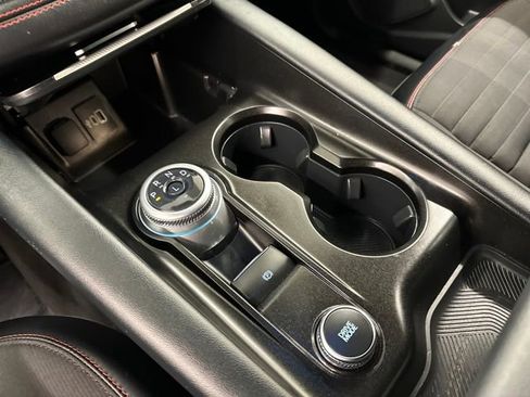 Used 2025 Ford Explorer ST-Line image 29