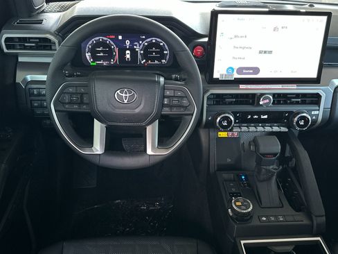New 2026 Toyota Tacoma TRD Off-Road AWD/4WD image 13