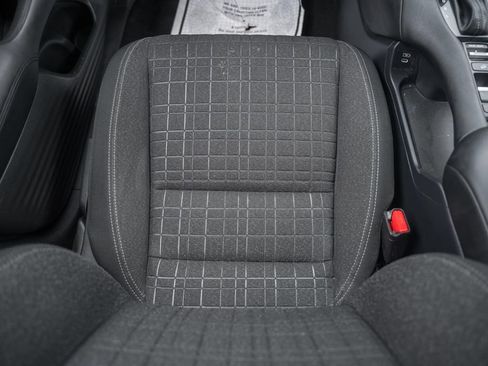 Used 2024 Honda HR-V LX image 29