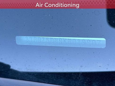 Certified 2019 Toyota Tacoma TRD Sport image 3