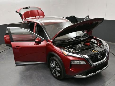 Used 2022 Nissan Rogue Platinum AWD/4WD image 25
